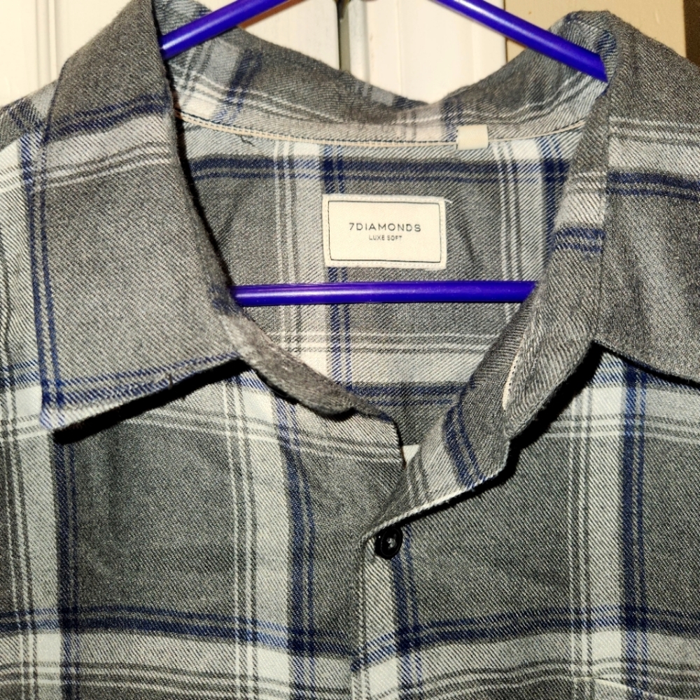 Mens Size XL 7Diamonds Luxe Soft Lightweight Flannel Long Sleeve Button up